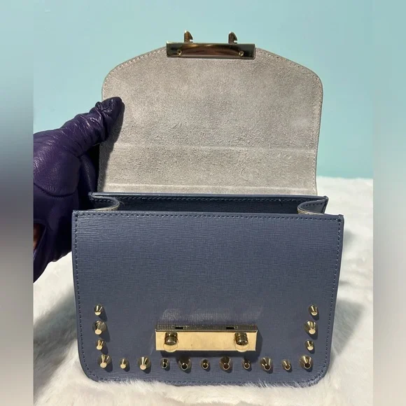 FURLA Metropolis in great condition. Authentic & pre-owned.